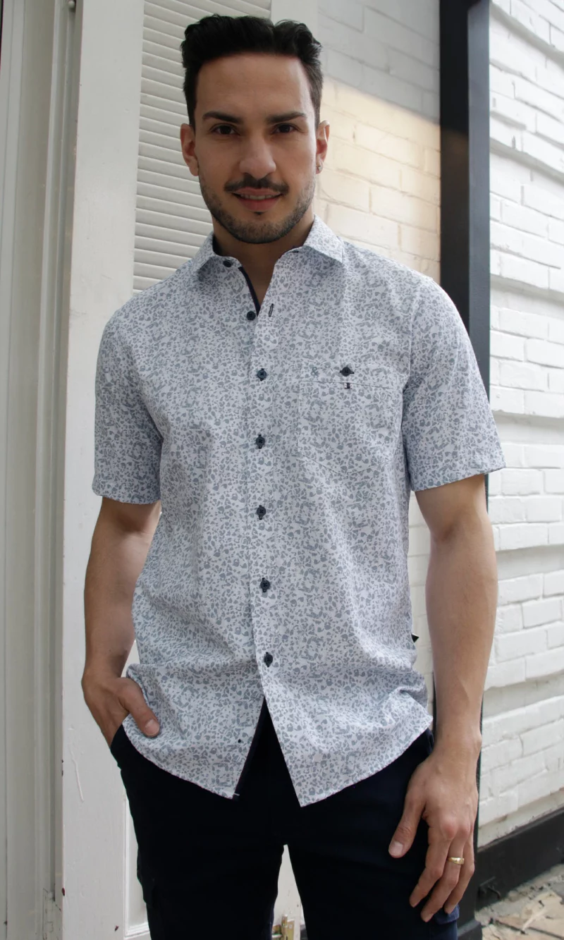 Camisa hombre manga corta estampada - Imagen 5